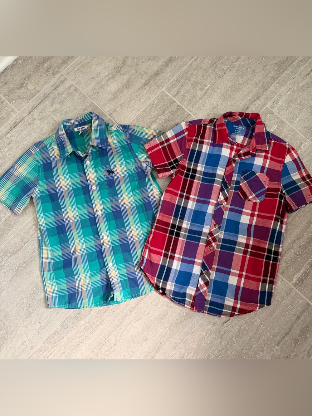 Boys Plaid Button Shirts Lot of 2 Size M 10/12 Short Sleeve Old Navy Arizona